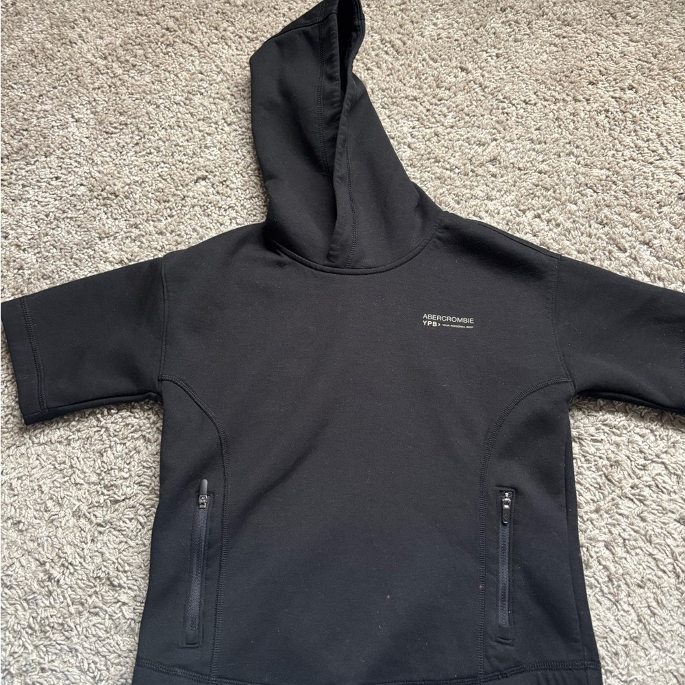 Abercrombie Kids short sleeve Hoodie size 5/6